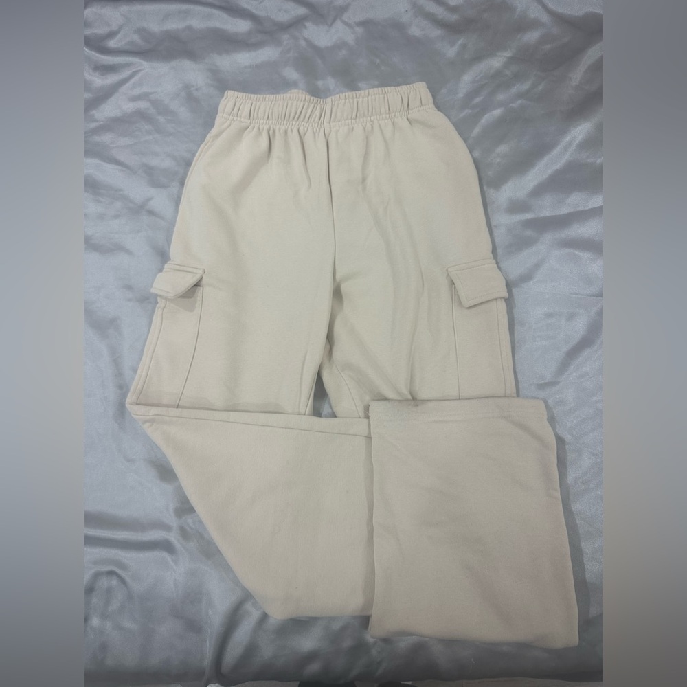 cream cargo sweatpants